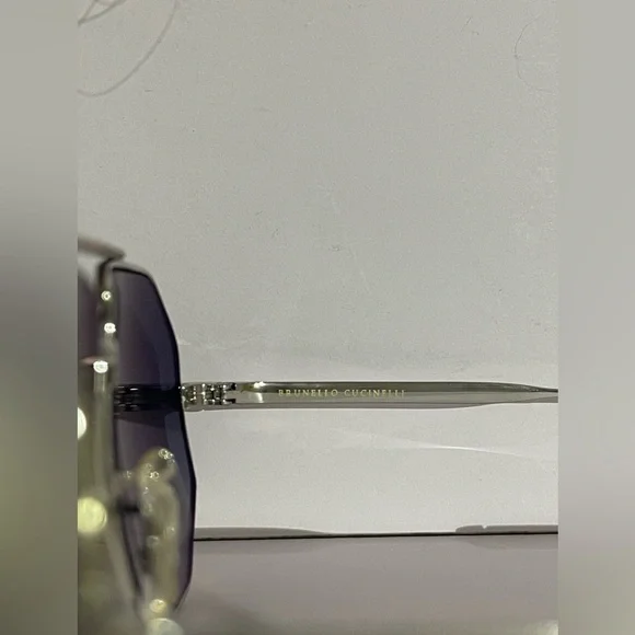 Stylish Silver Sunglasses with Blue Lenses - Picture 3 of 5